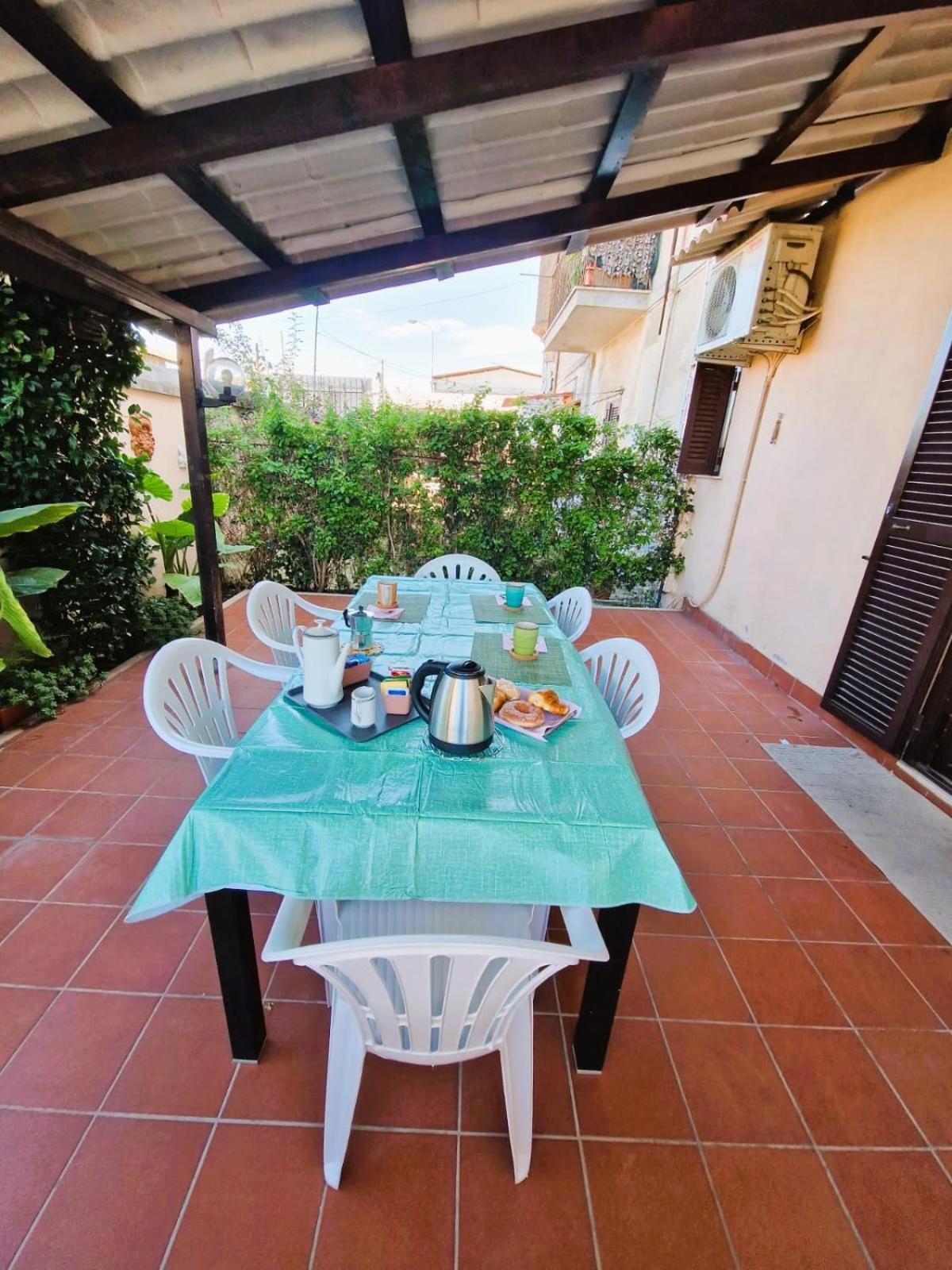 Appartamento Per Chi Ama Prendere Il Caffe In Terrazzo Рим Экстерьер фото